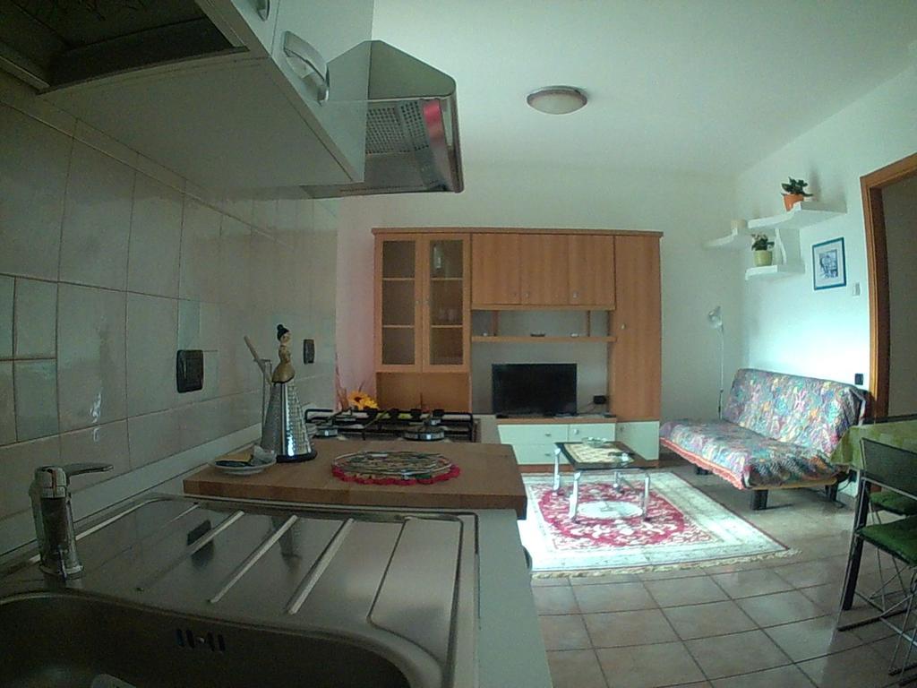 La Specchia Bed & Breakfast Matera Bagian luar foto