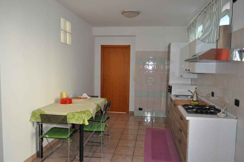 La Specchia Bed & Breakfast Matera Bagian luar foto